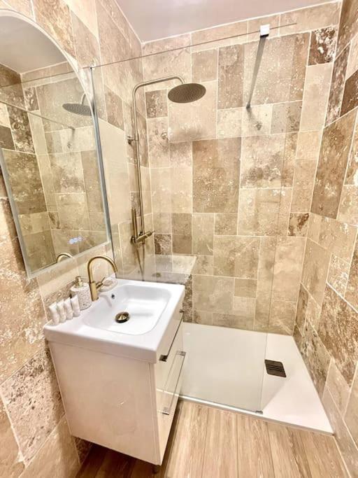 Chez Joan, Apt De Standing, 4 Prs, A 300M Des Plages アンティーブ エクステリア 写真