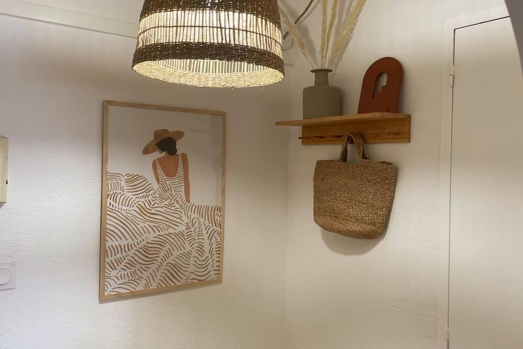 Chez Joan, Apt De Standing, 4 Prs, A 300M Des Plages アンティーブ エクステリア 写真